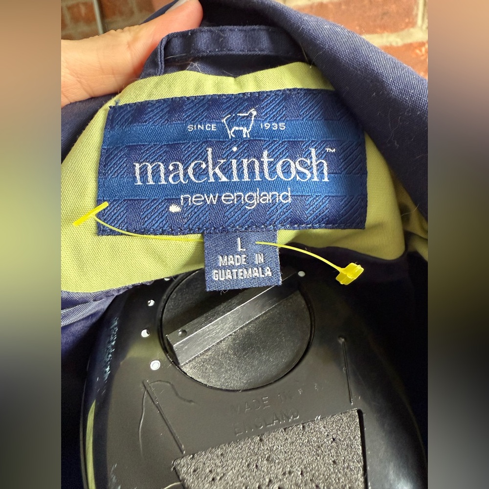 Mackinstosh Rain Jacket - Picture 4 of 6